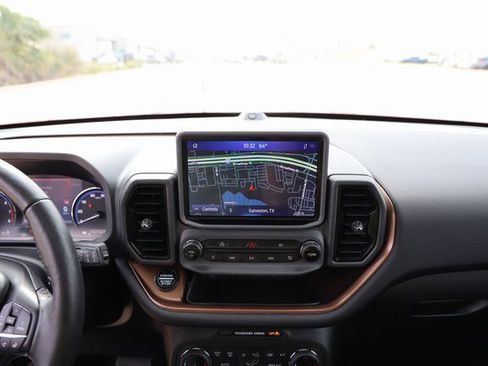 Used 2022 Ford Bronco Sport Badlands w/ Premium Package image 19