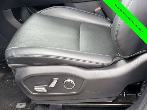 Used 2024 Hyundai Santa Fe SEL image 5