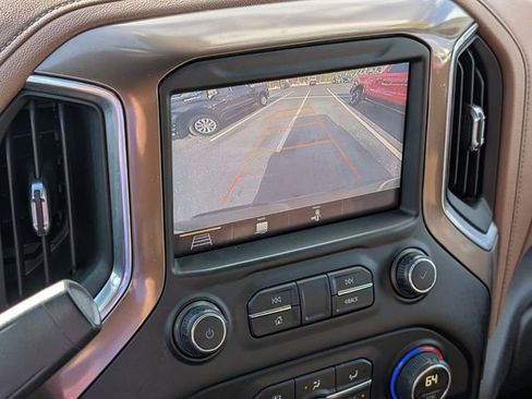 Used 2019 Chevrolet Silverado 1500 High Country image 25