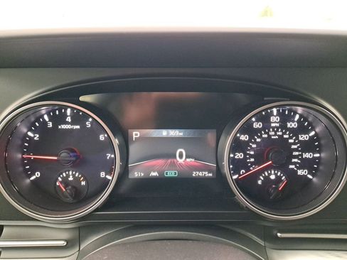 Used 2024 Kia Carnival LX image 20