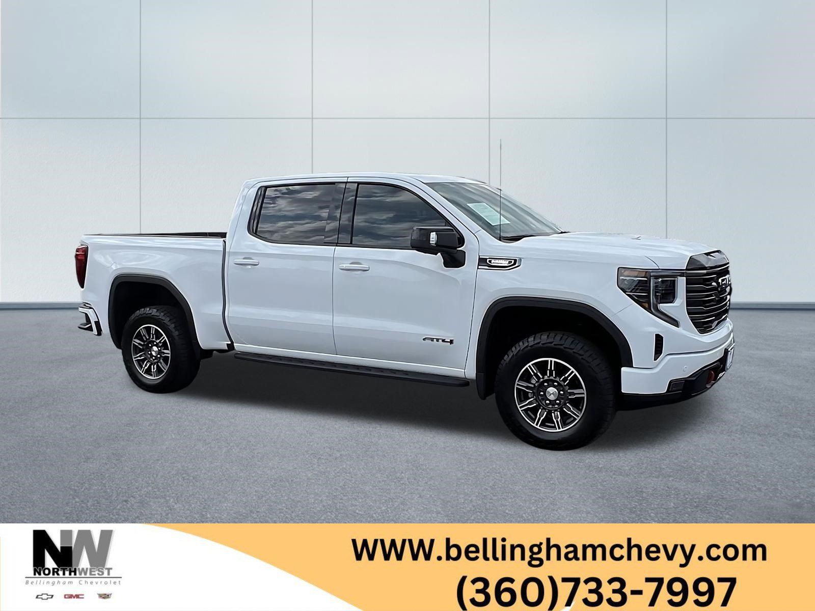 Used 2025 GMC Sierra 1500 AT4 w/ Technology Package AWD/4WD image 1