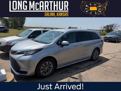 Used 2023 Toyota Sienna LE