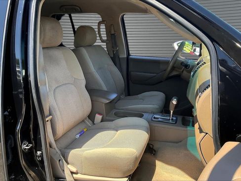 Used 2006 Nissan Frontier SE w/ (P01) Power Pkg RWD image 27