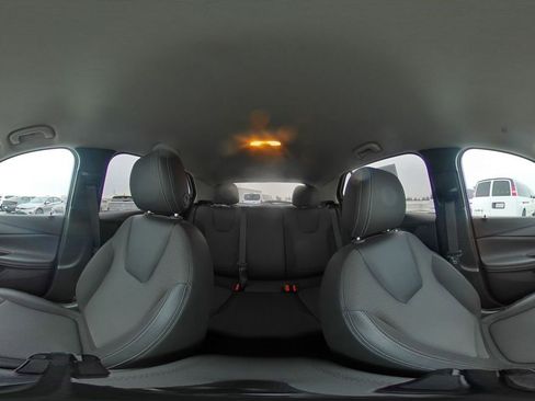 Used 2025 Buick Encore GX Preferred image 40