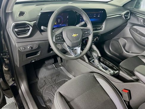 New 2026 Chevrolet TrailBlazer LT w/ LT Cold Weather Package image 9