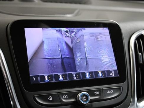 Used 2020 Chevrolet Equinox Premier AWD/4WD image 24
