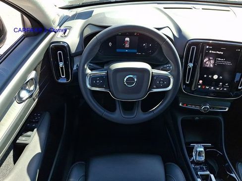 Certified 2023 Volvo XC40 B5 Plus w/ Climate Package AWD/4WD image 14