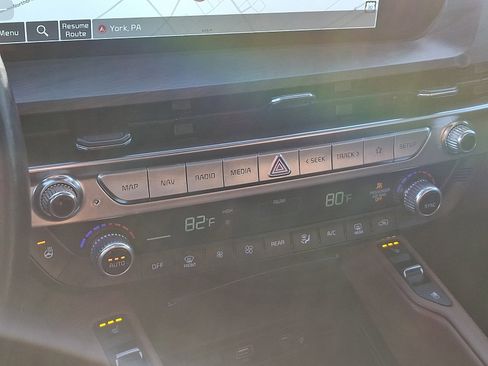 Used 2023 Kia Telluride SX Prestige X-Pro image 17