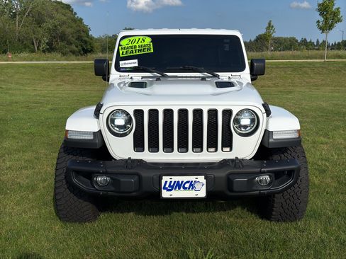Used 2018 Jeep Wrangler Unlimited Sahara w/ Quick Order Package 24M Moab AWD/4WD image 7