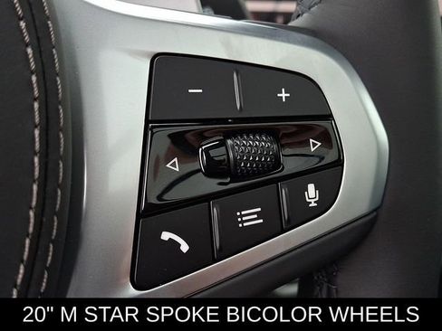 Used 2025 BMW X5 xDrive50e image 24