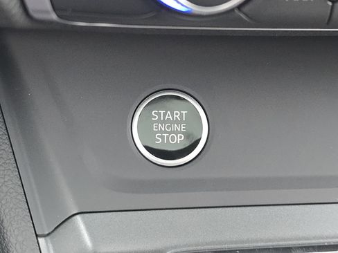 New 2025 Audi Q3 2.0T Premium Plus image 26