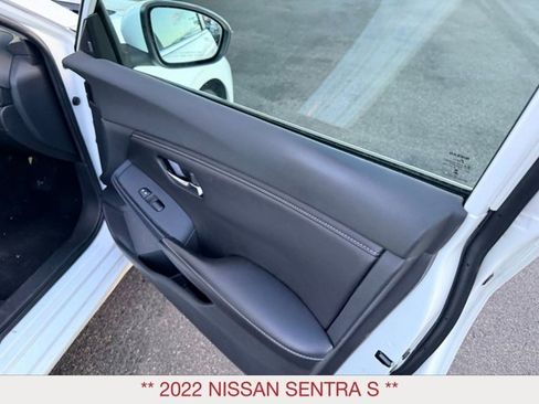 Used 2022 Nissan Sentra S image 9
