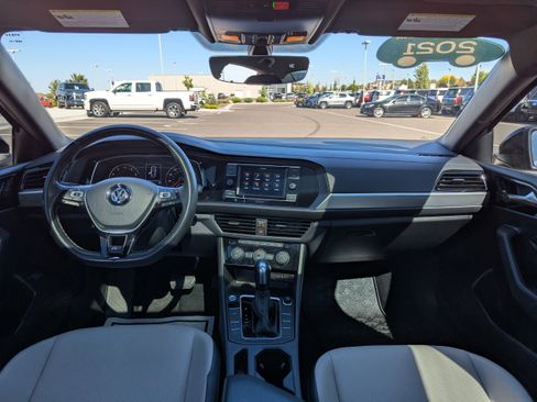 Used 2021 Volkswagen Jetta R-Line FWD image 27