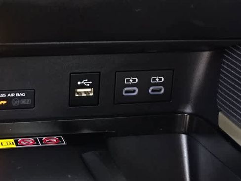 Certified 2025 Toyota Camry SE FWD image 31
