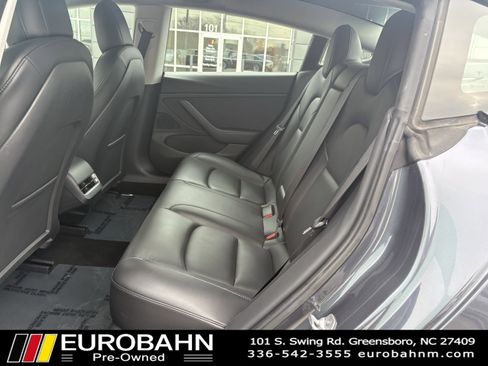 Used 2021 Tesla Model 3 Long Range image 10