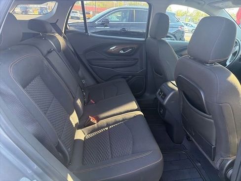 Used 2020 GMC Terrain SLE image 9