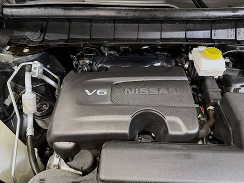 Used 2024 Nissan Pathfinder SL w/ Cargo Package AWD/4WD image 33