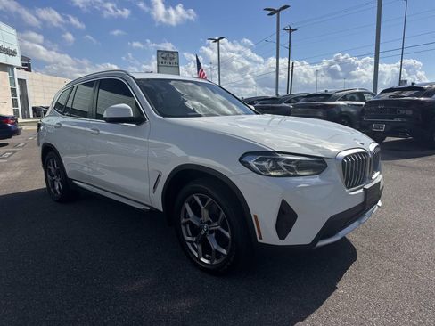 Used 2022 BMW X3 sDrive30i w/ M Sport Package image 3