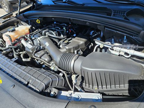 Used 2023 Jeep Grand Cherokee Altitude AWD/4WD image 34