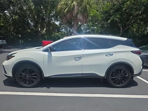 Certified 2023 Nissan Murano SV w/ SV Midnight Edition Package FWD image 2