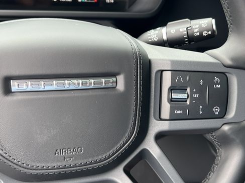 New 2024 Land Rover Defender 130 X image 30