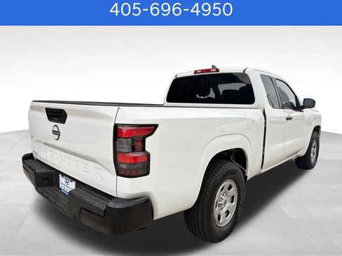 Used 2022 Nissan Frontier S image 6