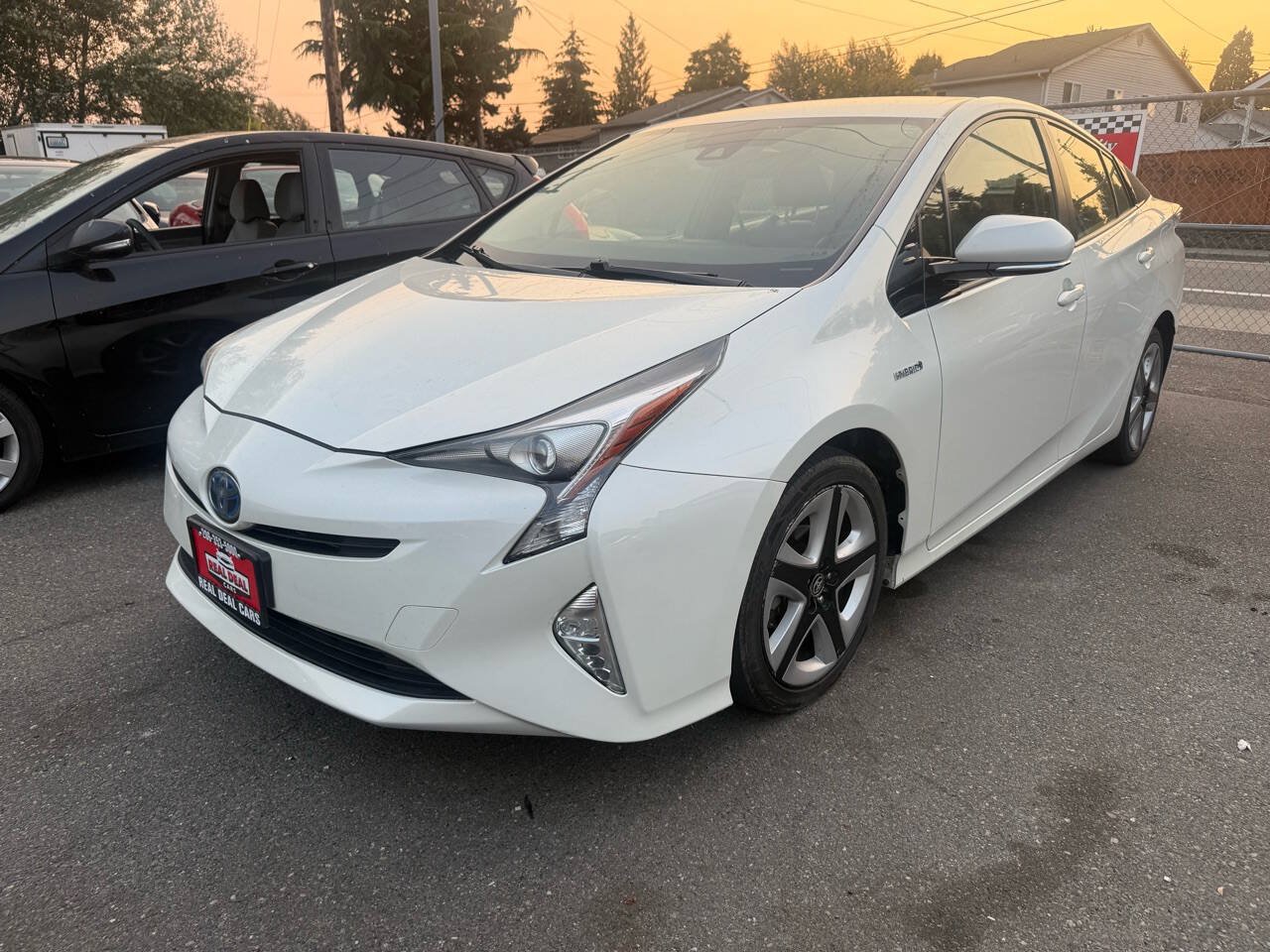 Used 2017 Toyota Prius Four Touring w/ Carpet Mat Package FWD image 1