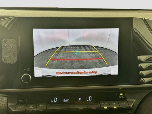 Used 2025 Toyota Camry LE FWD image 23
