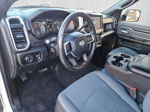 Used 2022 RAM 2500 Big Horn w/ Cold Weather Group image 14