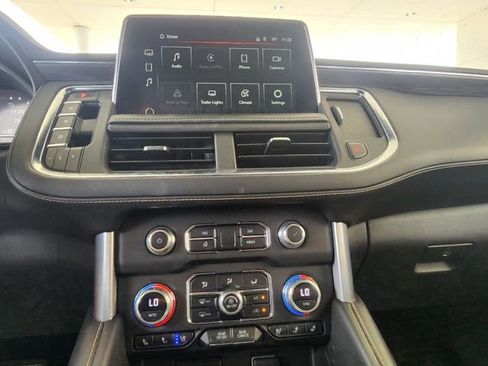 Used 2023 GMC Yukon SLT AWD/4WD image 36