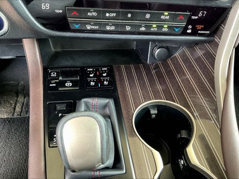 Used 2019 Lexus RX 450hL Luxury AWD/4WD image 15
