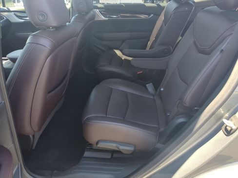 Certified 2020 Cadillac XT6 Premium Luxury AWD/4WD image 24