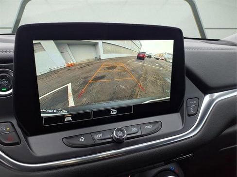 Certified 2025 Chevrolet Blazer LT image 17