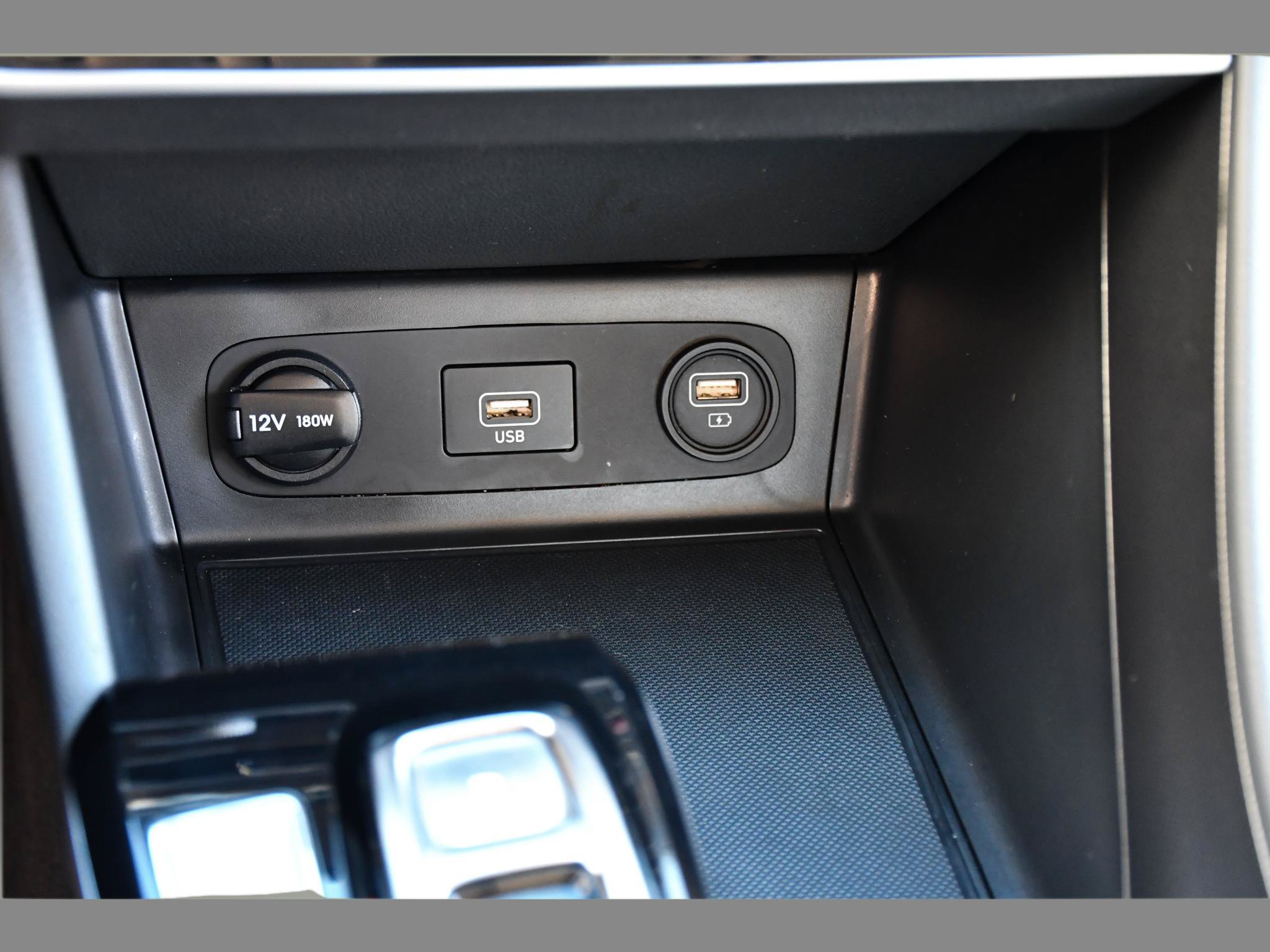 Used 2023 Hyundai Sonata SEL FWD image 32