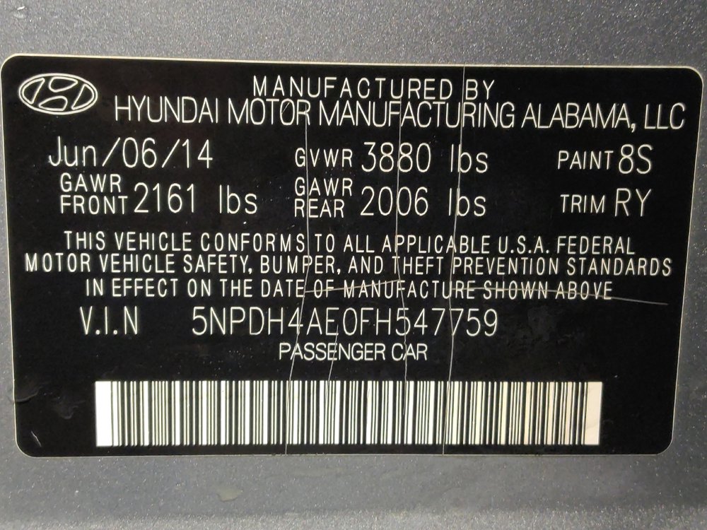 Used 2015 Hyundai Elantra Limited w/ Option Group 05 FWD image 33