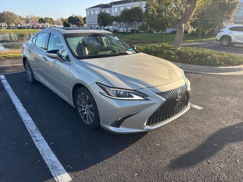Used 2019 Lexus ES 350 350 w/ Premium Package image 1