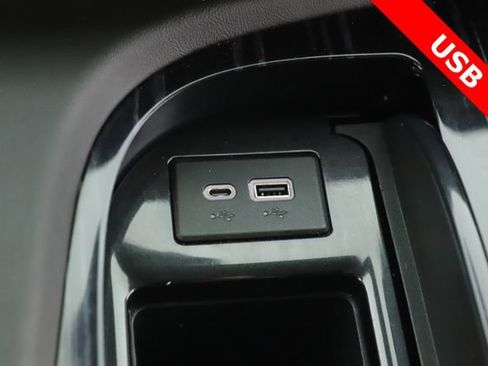 Used 2022 Cadillac Escalade ESV Sport w/ Touring Package image 26