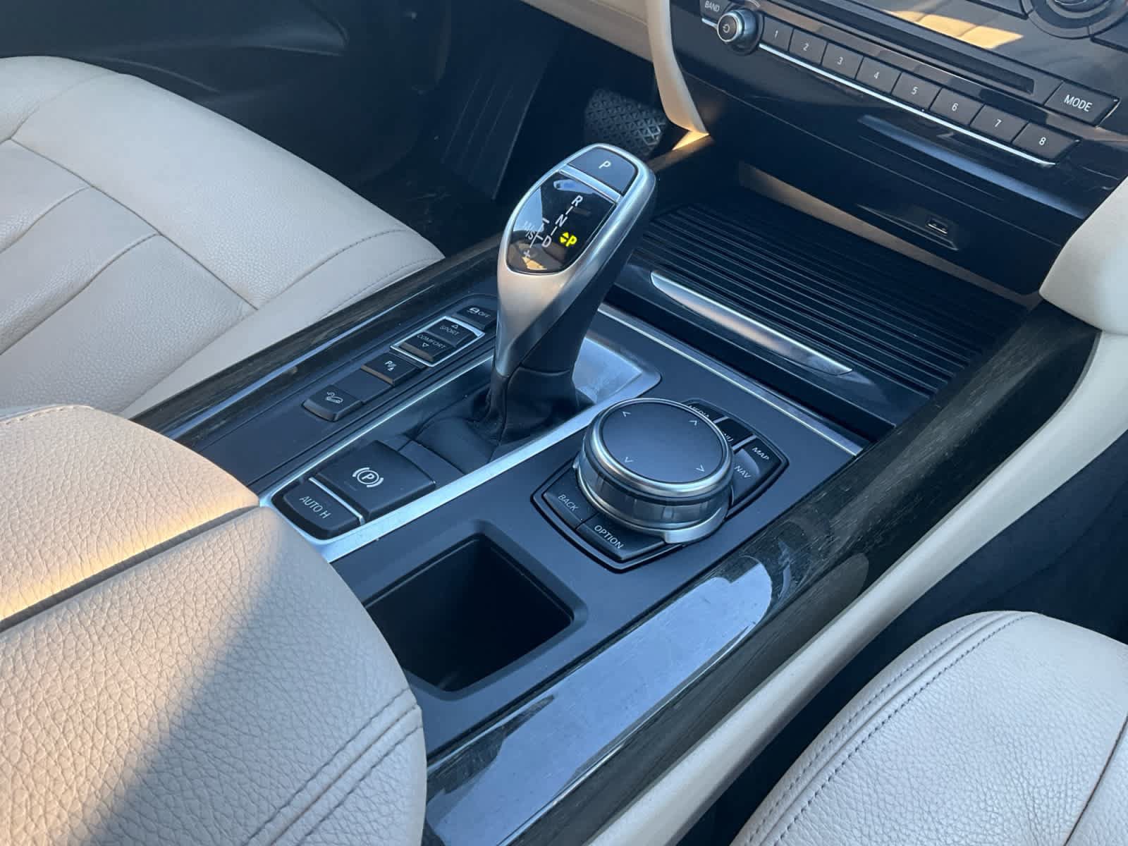 Used 2018 BMW X5 xDrive35d w/ Driving Assistance Package AWD/4WD image 16