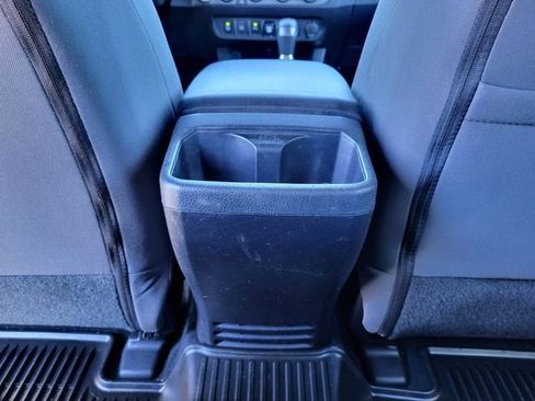 Used 2019 Toyota Tacoma TRD Off-Road image 20