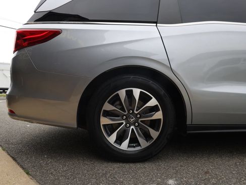 Used 2022 Honda Odyssey EX-L image 9
