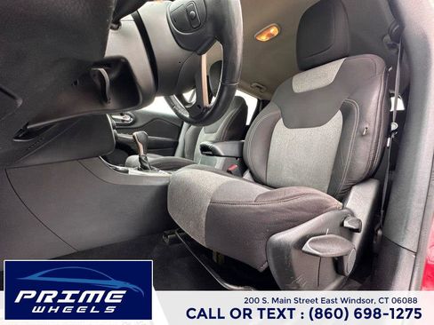 Used 2014 Jeep Cherokee Latitude image 10