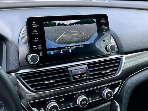 Used 2022 Honda Accord Sport image 14
