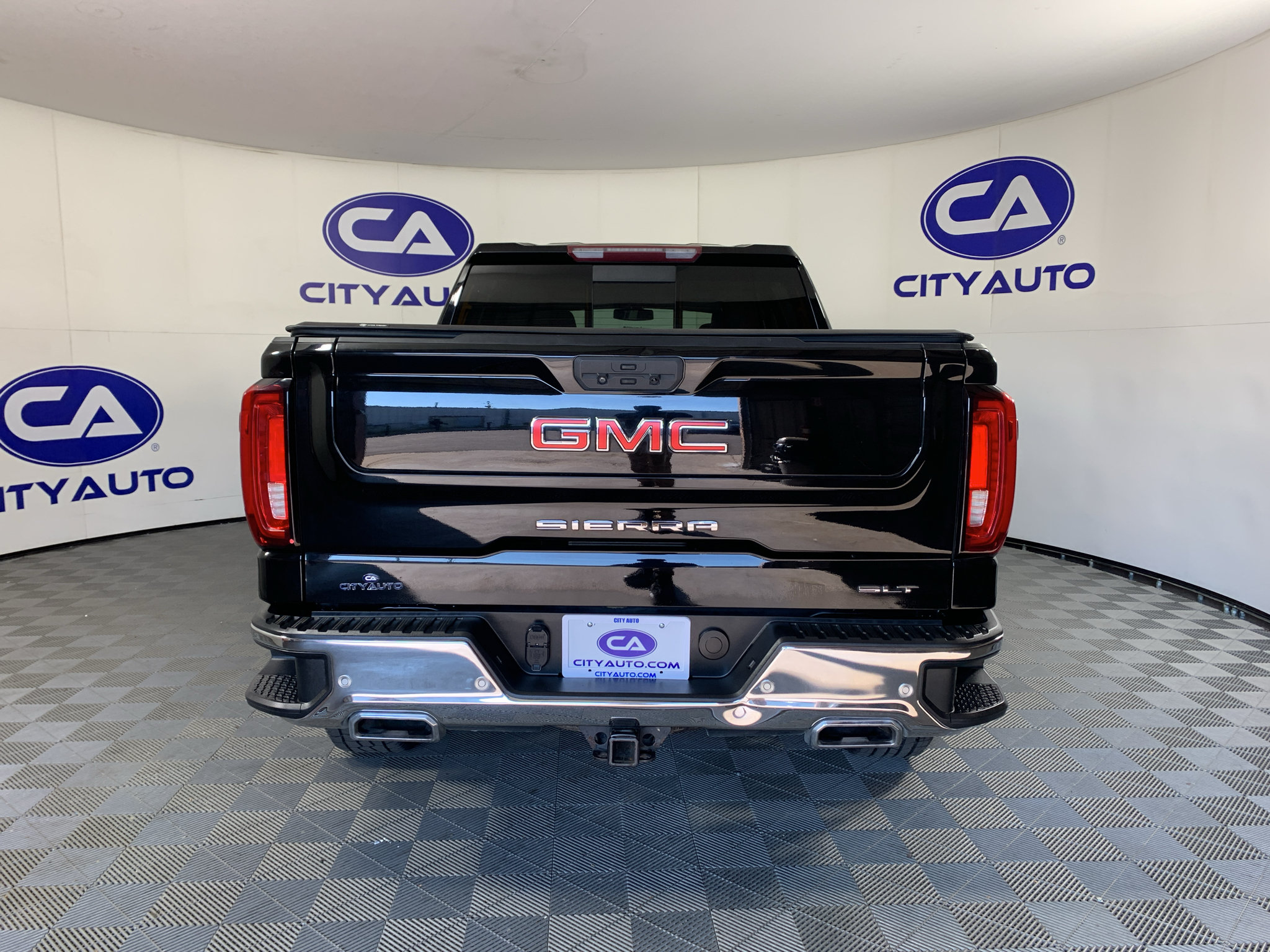 Used 2021 GMC Sierra 1500 SLT w/ SLT Premium Package AWD/4WD image 4