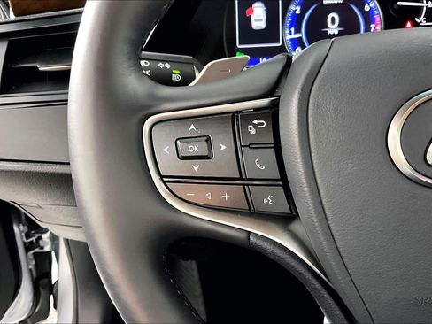 Used 2025 Lexus ES 350 image 23