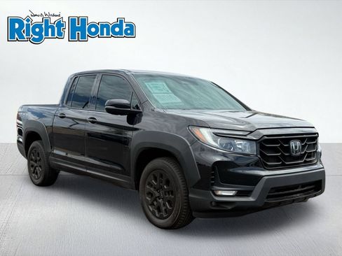 Used 2023 Honda Ridgeline Black Edition image 10