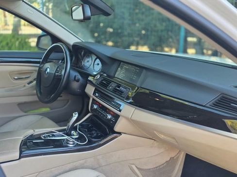 Used 2011 BMW 535i Sedan image 30