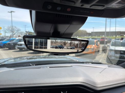 Used 2023 GMC Sierra 1500 Denali w/ Denali Reserve Package AWD/4WD image 37