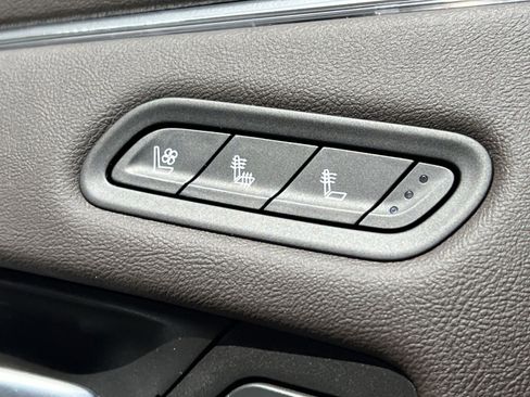 Used 2023 Cadillac Escalade Sport w/ Touring Package AWD/4WD image 43