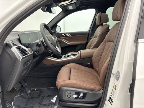 New 2026 BMW X5 xDrive40i AWD/4WD image 25