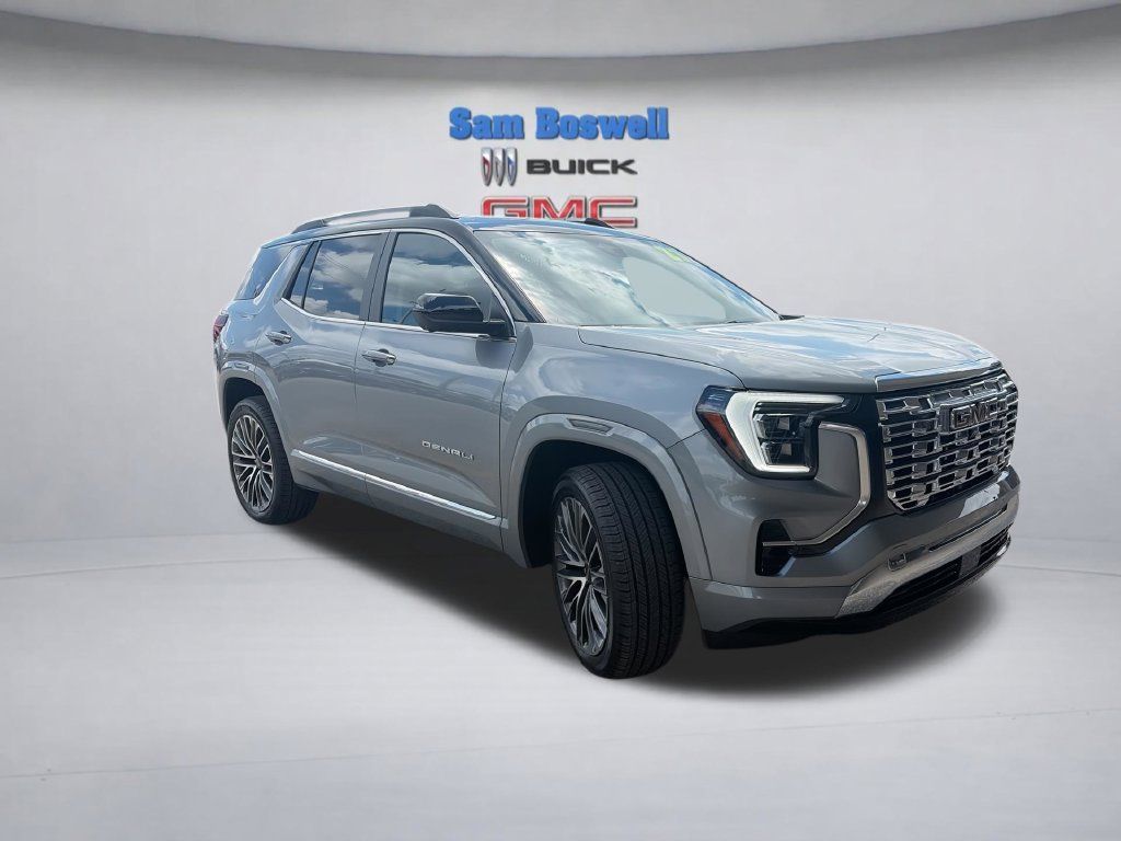 Used 2027 GMC Terrain Denali AWD/4WD image 3